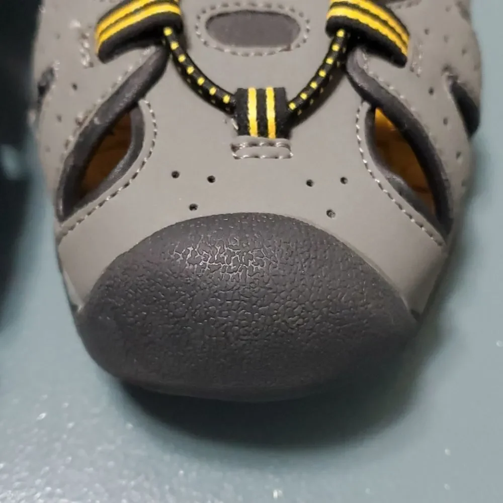 Khombu gray and yellow sandles,‎  size 2..